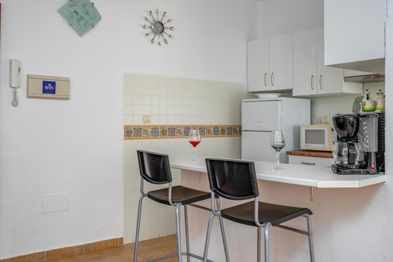 Spacious Flat In The Heart Of Torremolinos Ref 39 Apartment Luaran gambar