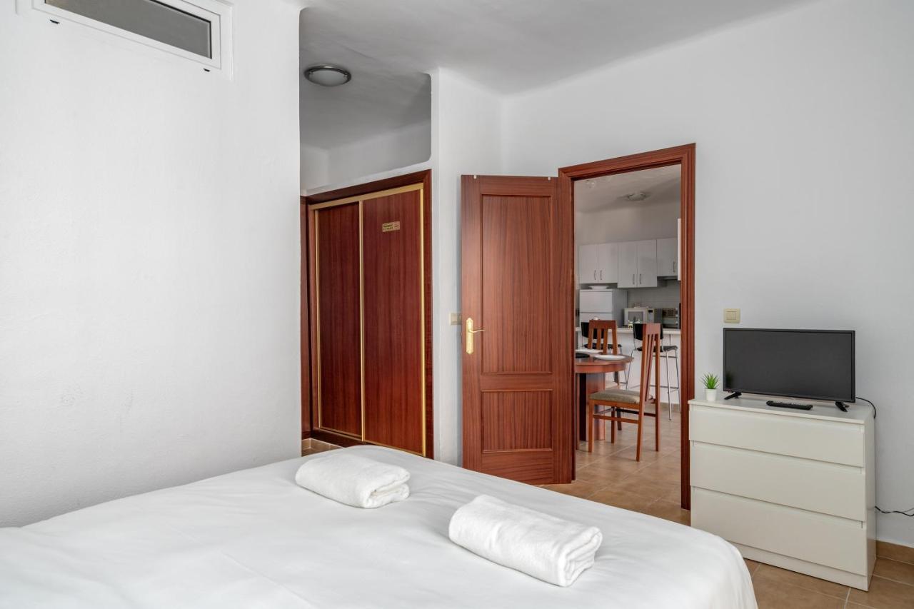 Spacious Flat In The Heart Of Torremolinos Ref 39 Apartment Luaran gambar